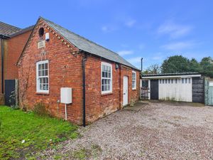 Old Franklin School House- click for photo gallery